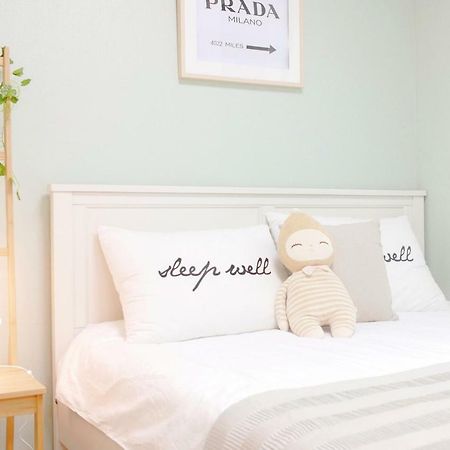 H House Yeonnam Apartment Seoul Bilik gambar